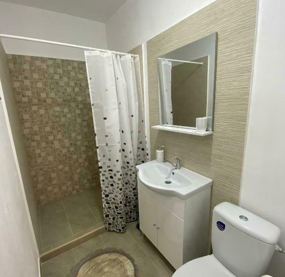 بنسيون Casa Roxamy