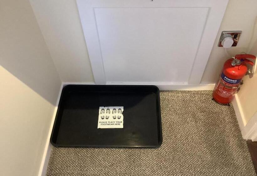 펜션 Heatherbrae Guest House