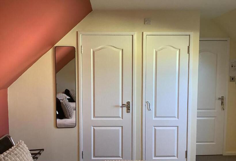 펜션 Heatherbrae Guest House