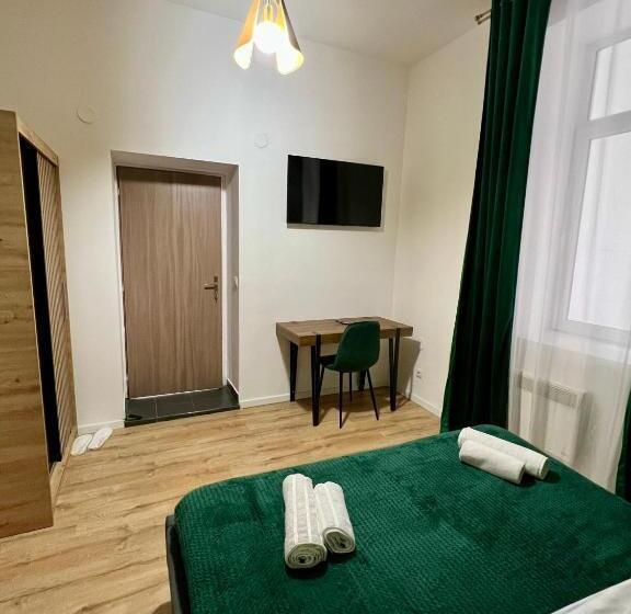 膳宿费 Homeland Center Cluj