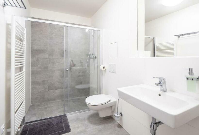 Пансион Kästle Residence