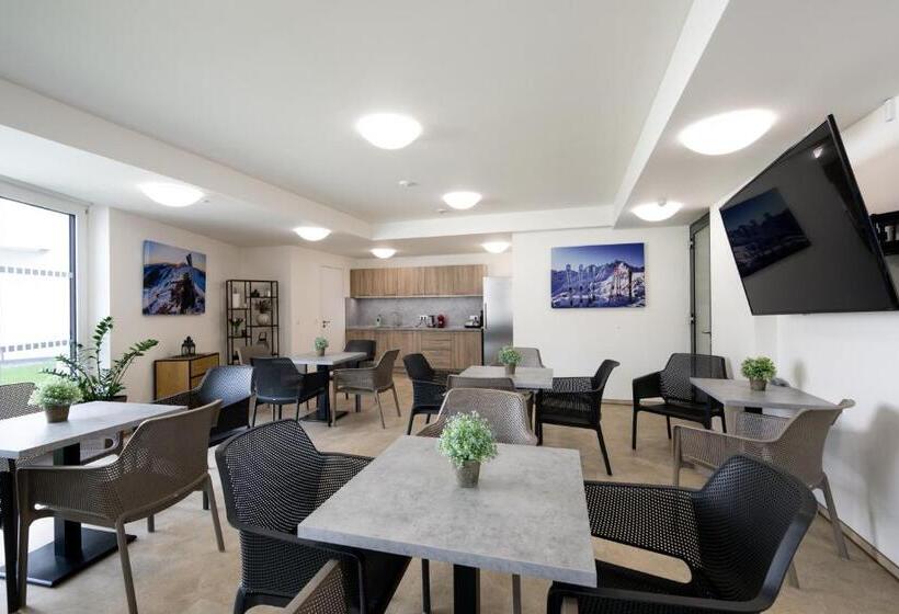 Пансион Kästle Residence