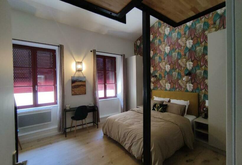 פנסיון La Maison D Eva