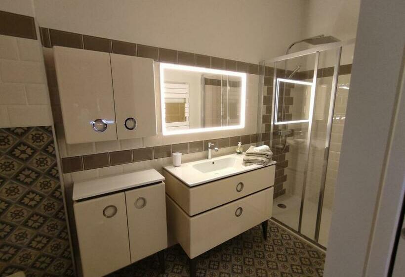 פנסיון La Maison D Eva