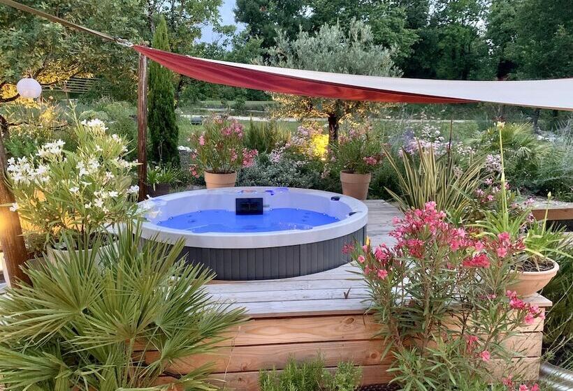 Пансион Maison D Hôtes De Charme Le Clos De La Fontaine Piscine & Spa