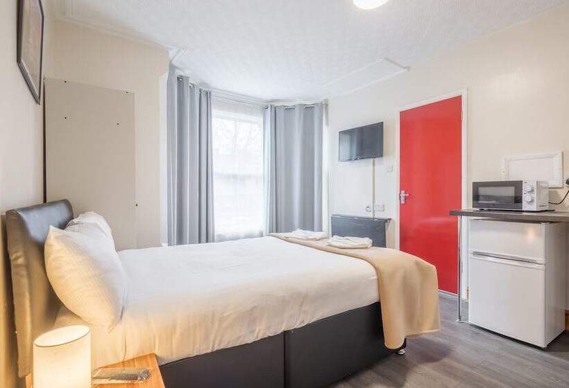 بنسيون Rasa Sayang House   Self Check In Guesthouse