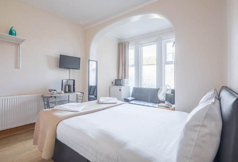 بنسيون Rasa Sayang House   Self Check In Guesthouse