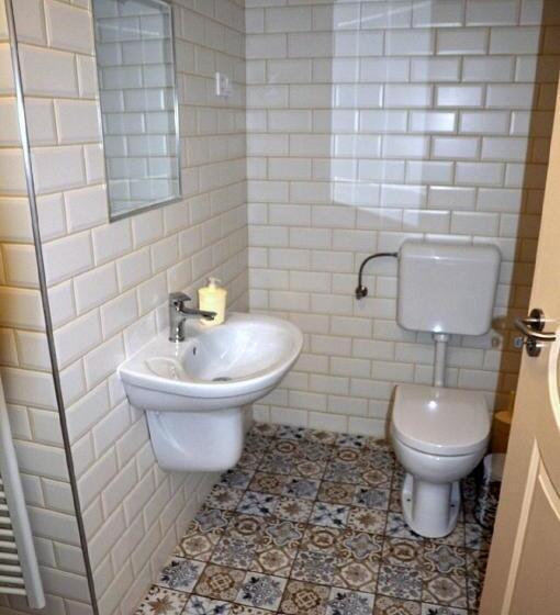 Пансион River Apartment