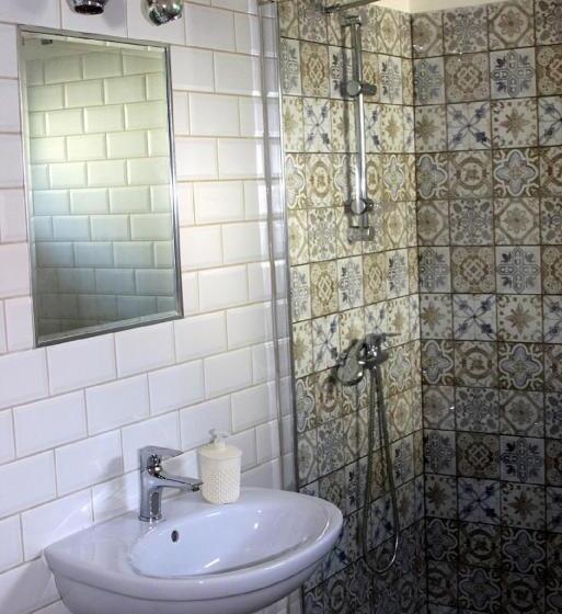 Пансион River Apartment