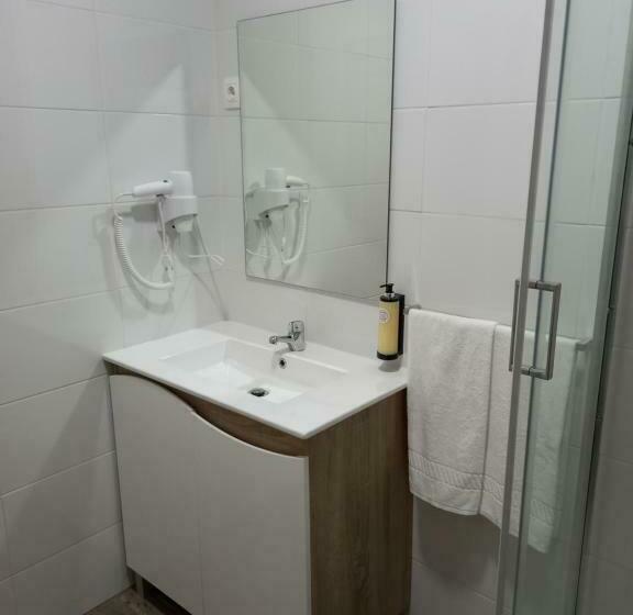 膳宿费 Rustic House Fundão