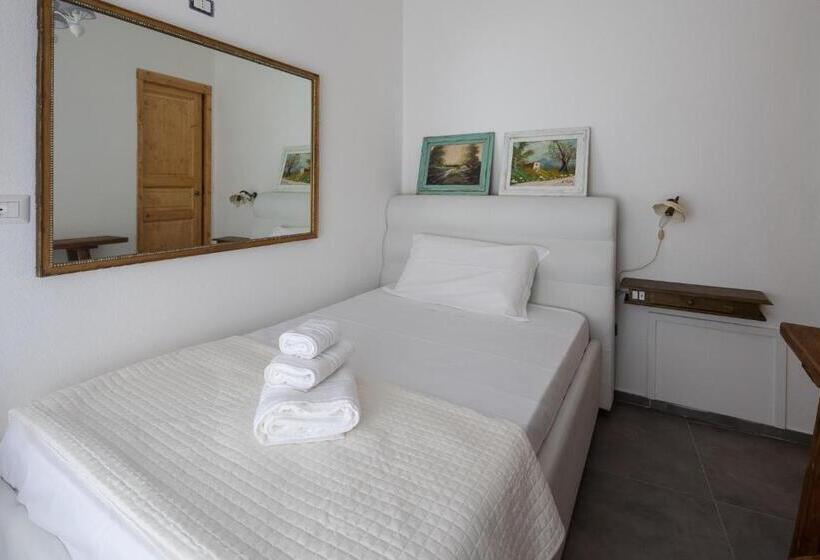 פנסיון Sul Corso Affittacamere