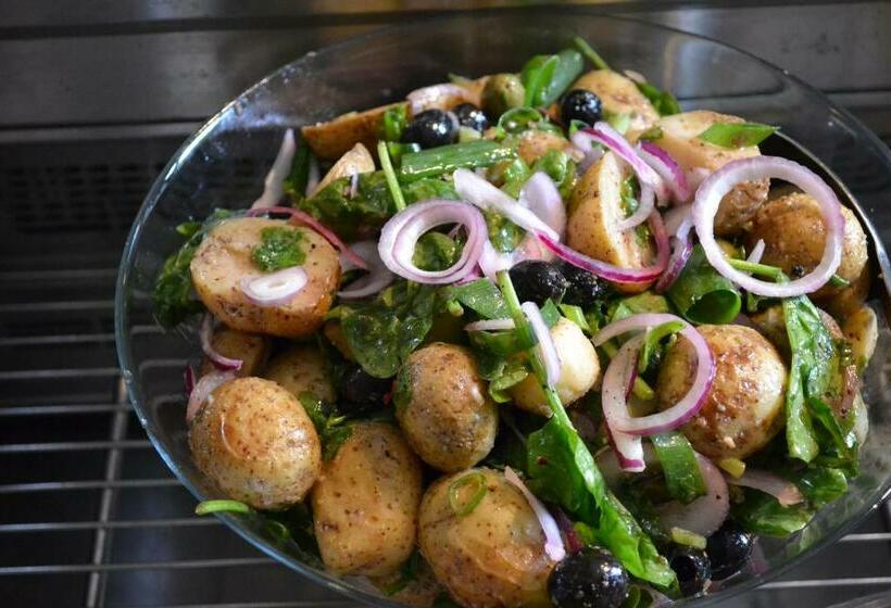 הוסטל Berggårdens Gästgiveri