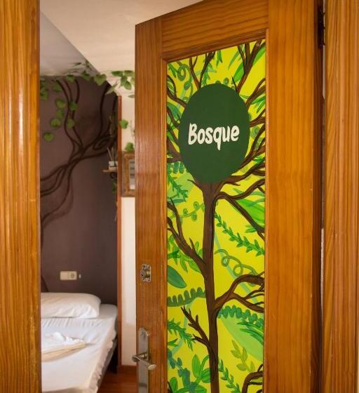 호스텔 La Casa Verde