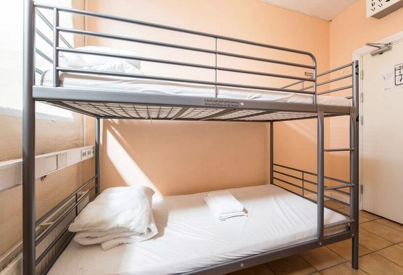 הוסטל Nomad Cave