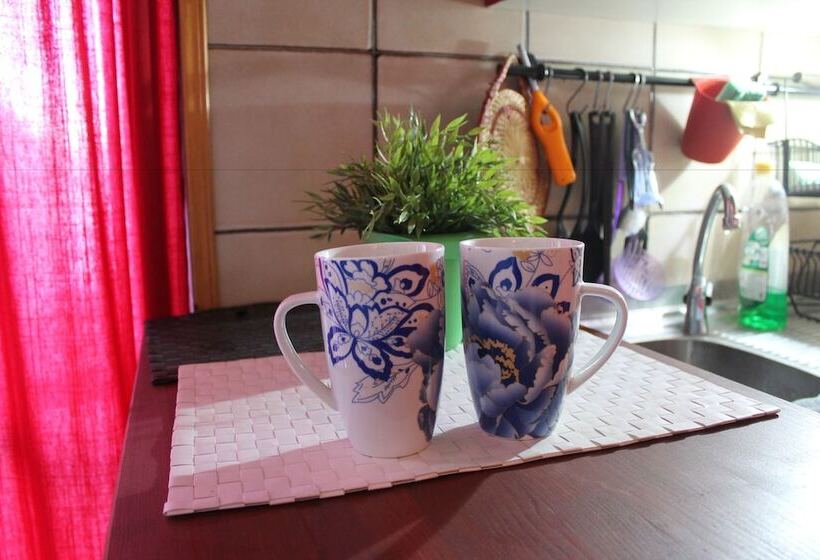 Общежитие Private Room Stanza Privata With Private Bathroom   Shared Kitchen And Beautiful Terrace On Taormina