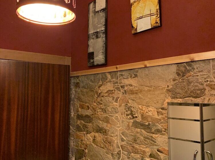 Общежитие Private Room Stanza Privata With Private Bathroom   Shared Kitchen And Beautiful Terrace On Taormina