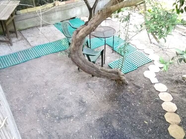 Общежитие Private Room Stanza Privata With Private Bathroom   Shared Kitchen And Beautiful Terrace On Taormina