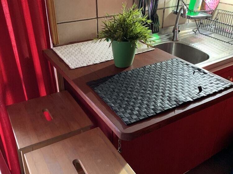 Общежитие Private Room Stanza Privata With Private Bathroom   Shared Kitchen And Beautiful Terrace On Taormina