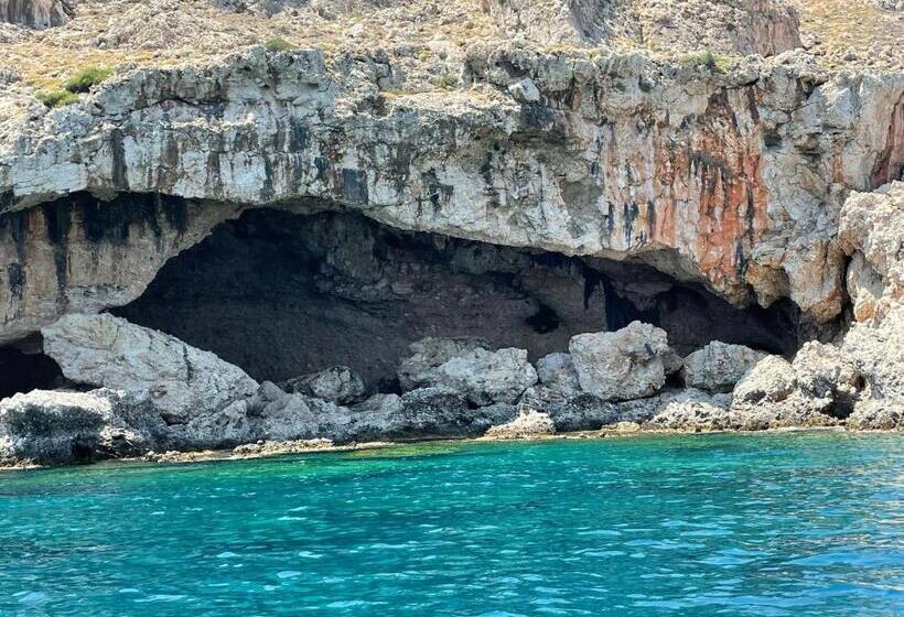 Anastasia Studios, Apartments & Suites