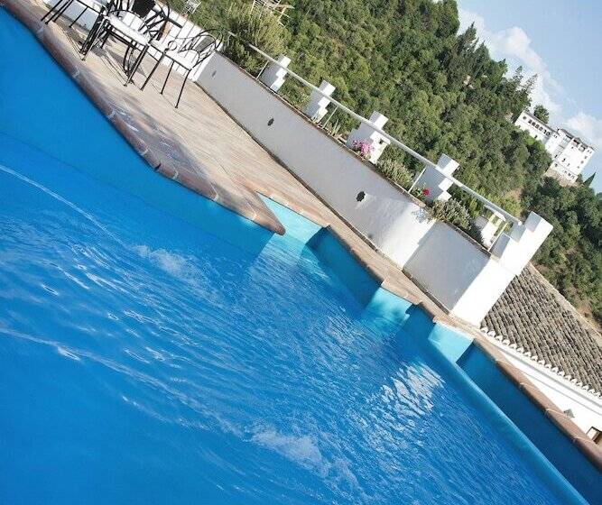 Apartamentos Montesclaros