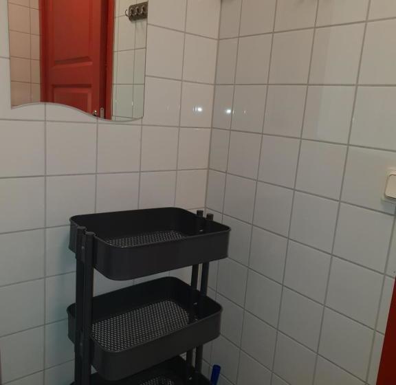 مبيت وإفطار 3 Star Hostel