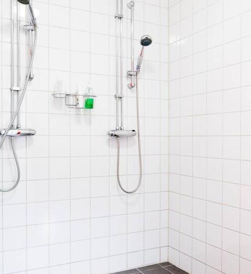 مبيت وإفطار 3 Star Hostel