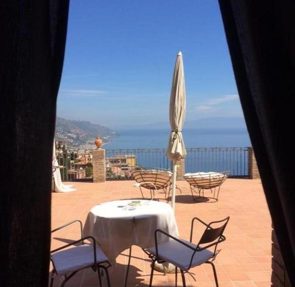 تختخواب و صبحانه Isoco Guest House