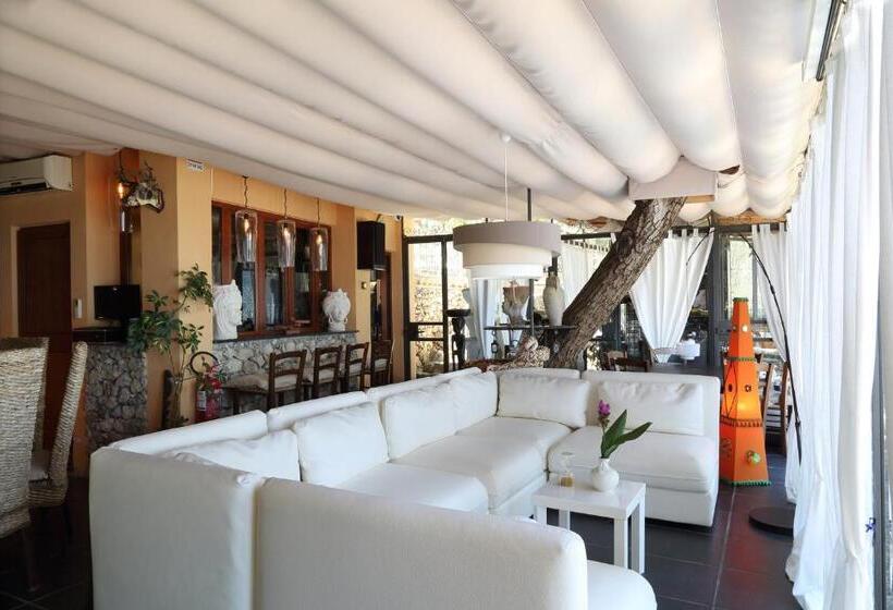 Bed and Breakfast Isoco Guest House