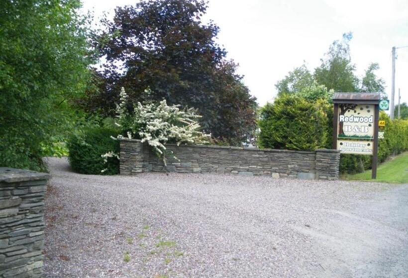 ベッドアンドブレックファースト Redwood