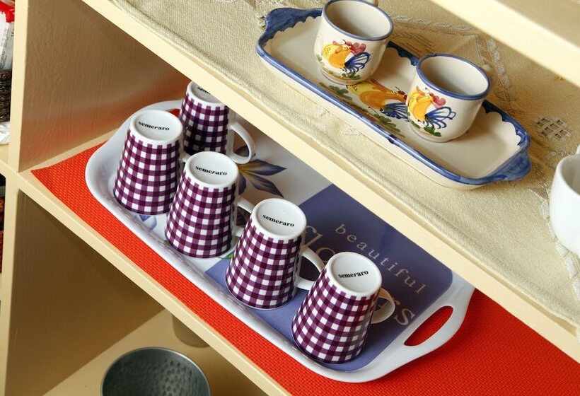 تختخواب و صبحانه Residenza Il Fiore