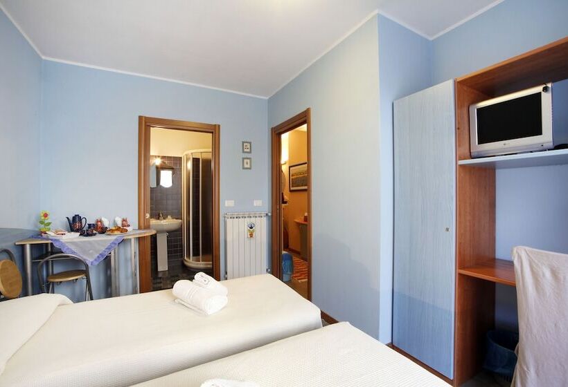 تختخواب و صبحانه Residenza Il Fiore