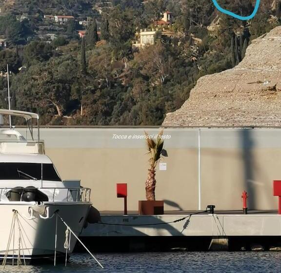 مبيت وإفطار Romantic Casa Lorenzina Affittacamere