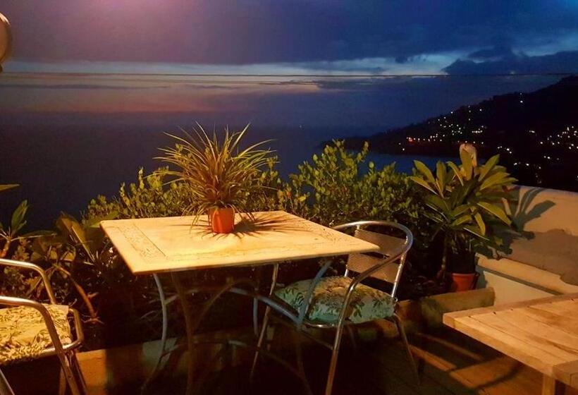 مبيت وإفطار Romantic Casa Lorenzina Affittacamere