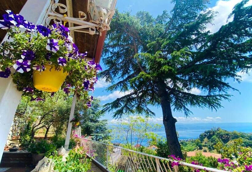 مبيت وإفطار Villa Scilla E Cariddi