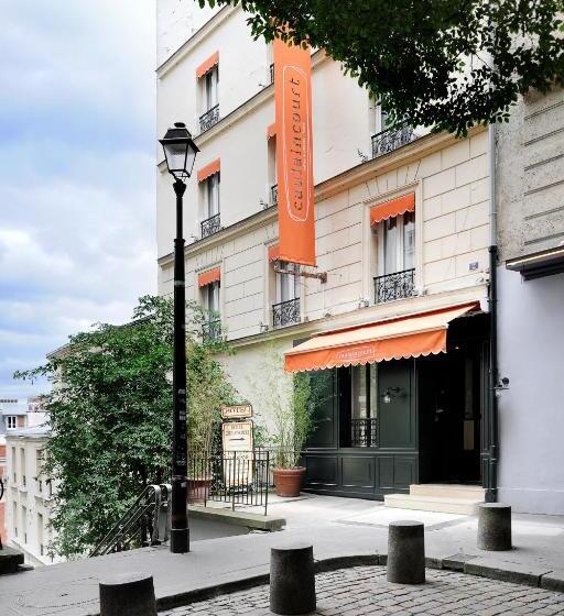 Caulaincourt Montmartre By Hiphophostels