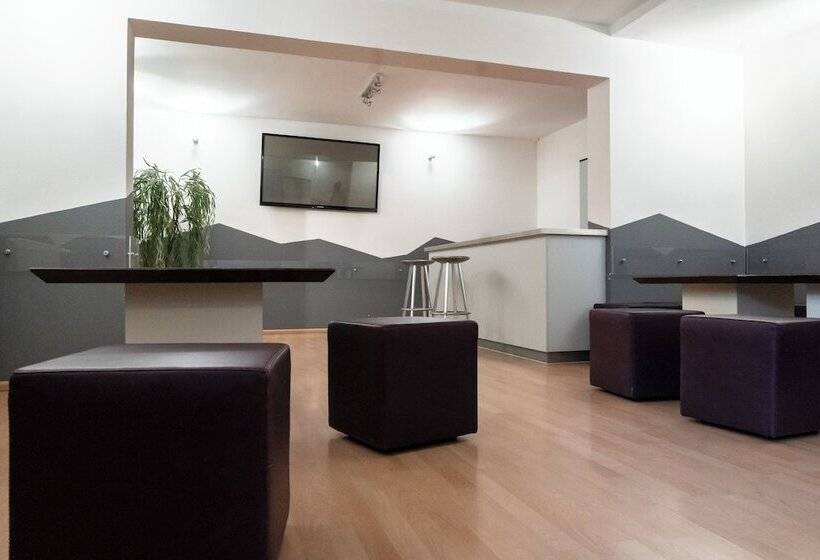 Djh Jugendherberge Augsburg   Hostel