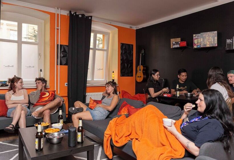 Eastseven Berlin Hostel