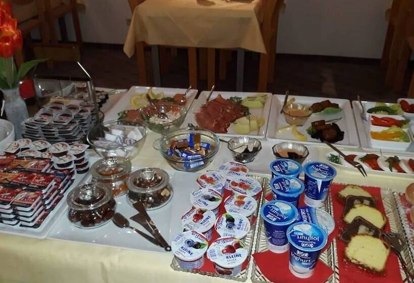 Europa Hotel Garni Free Parking