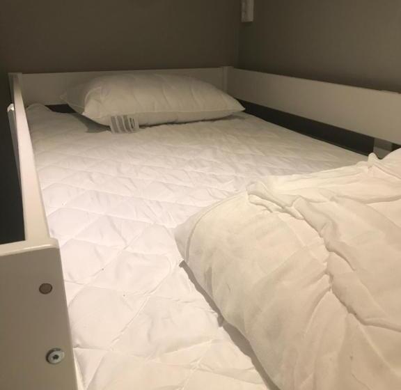 Grad Hotel And Hostel