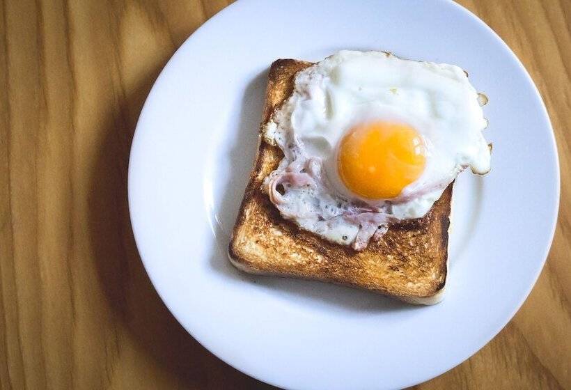 مسافرخانه B&b Pod Skalo