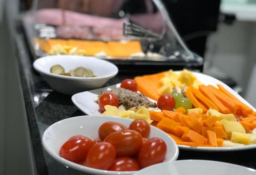 مسافرخانه Euro Guest House