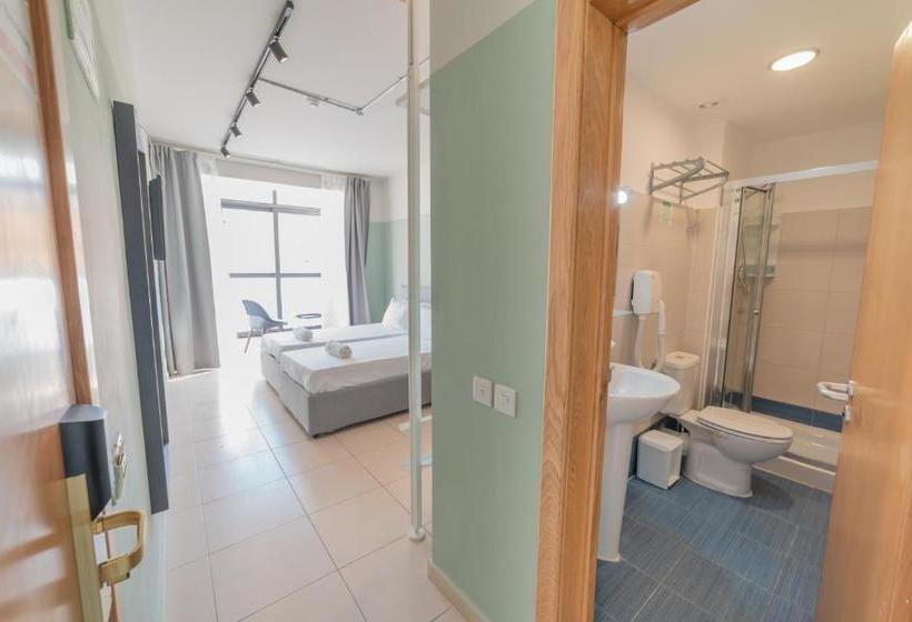 مسافرخانه Euro Guest House