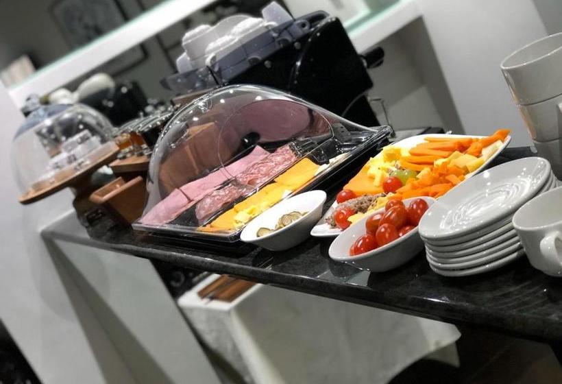 مسافرخانه Euro Guest House