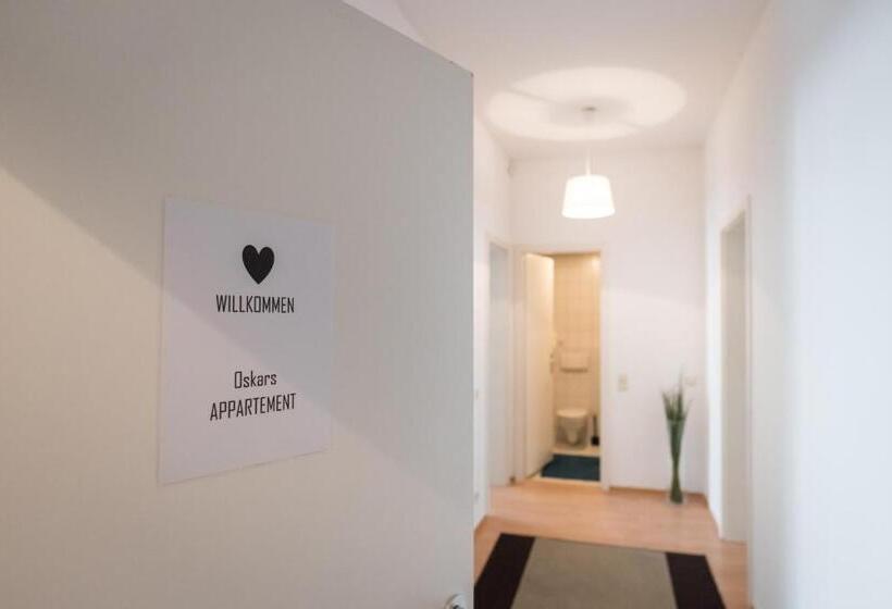 簡易ホテル Oskars Absteige