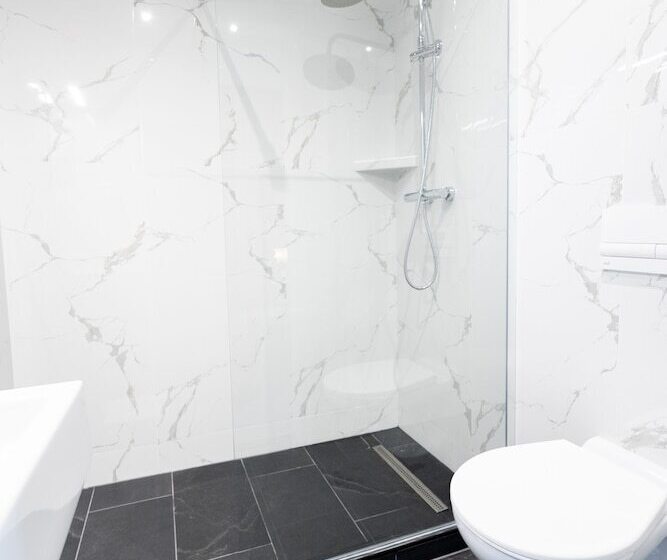 مسافرخانه Pension Petit