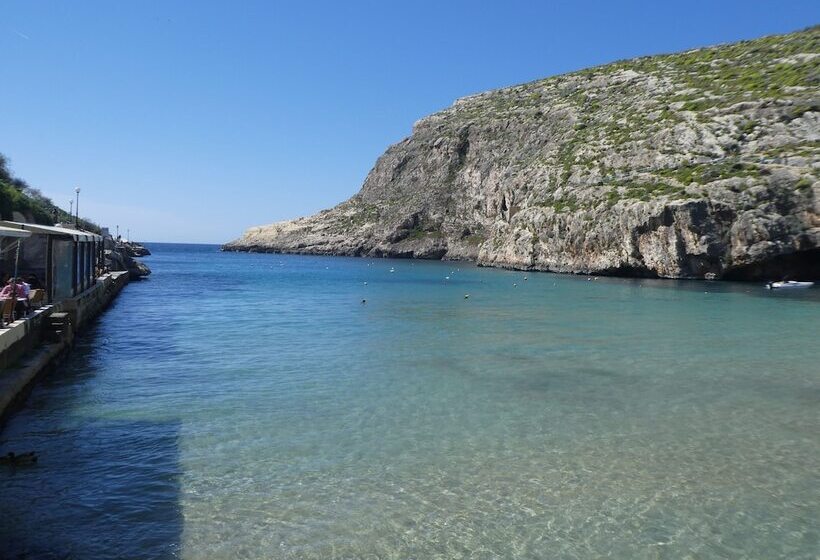 مسافرخانه San Antonio Guesthouse