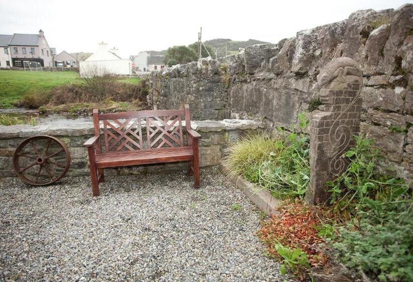 فندق Aille River Tourist Hostel And Camping Doolin
