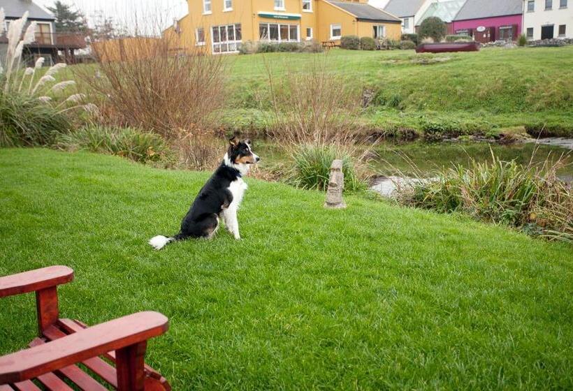 فندق Aille River Tourist Hostel And Camping Doolin