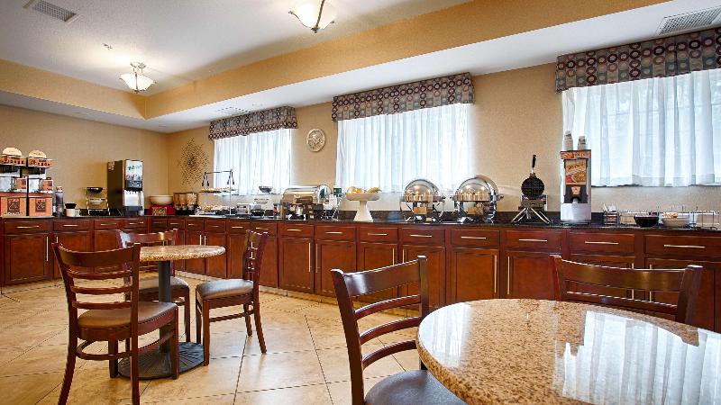 酒店 Best Western Plus Eastgate Inn & Suites