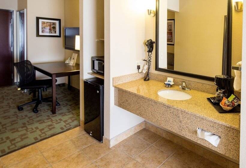 ホテル Best Western Plus Eastgate Inn & Suites